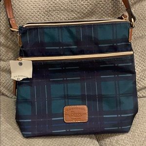 Bass cross body purse